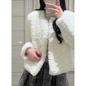 现货 高级贵气感羊羔毛外套2026韩国纯色圆领卷卷毛小个子上衣女