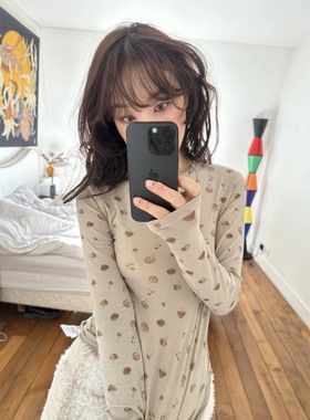 fletta蘑菇印花T恤2026新款巨好穿韩国圆领打底长袖上衣女