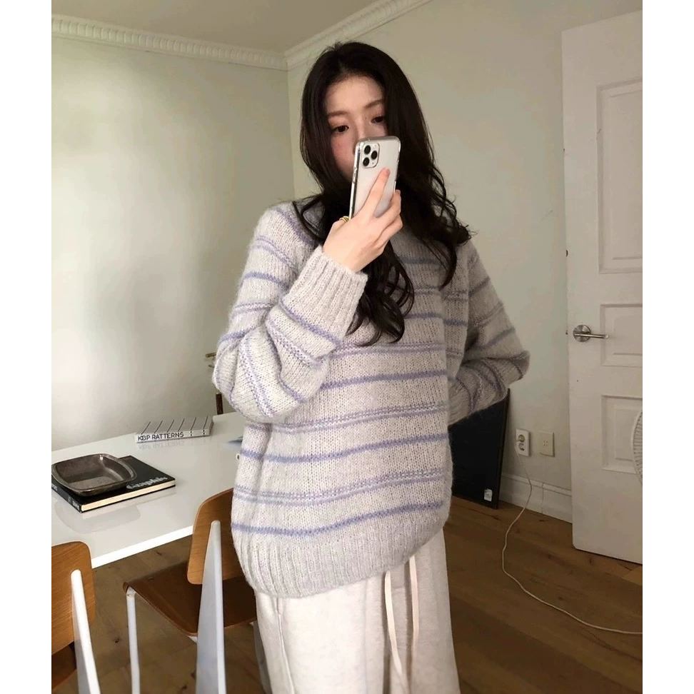现货!低饱和浅灰撞色条纹毛衣韩国25秋er*me宽松圆领套头针织衫