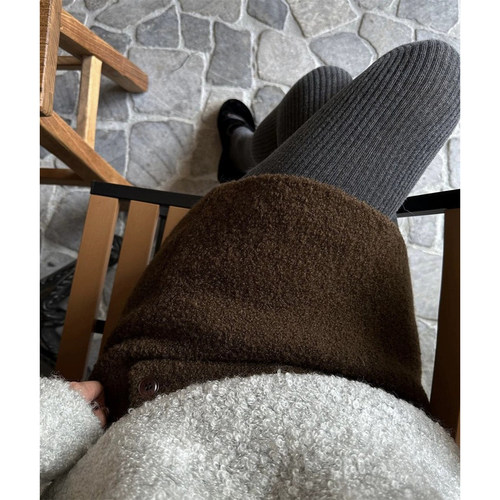 韩国荷静同款优雅复古羊毛短裙