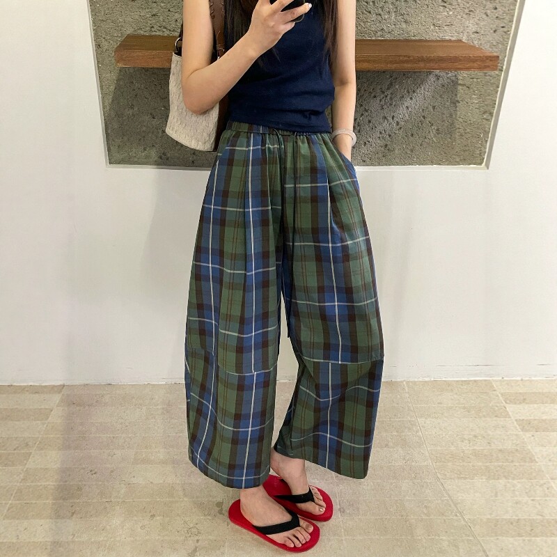 夏上新绿色格子休闲九分裤女图片