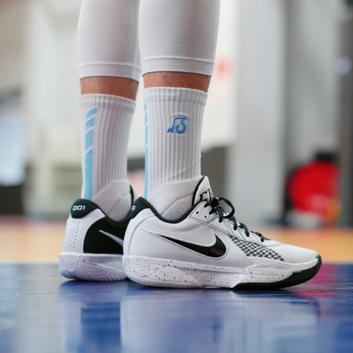 耐克/Nike  Air Zoom G.T. Cut Academy EP实战篮球鞋FB2598-105