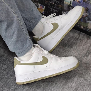 耐克/Nike Air Force 1 男款空军一号时尚透气低帮板鞋FJ4146-110