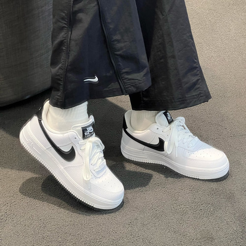 耐克/Nike Air Force 1 AF1 黑白空军一号男款休闲板鞋IR0952-100