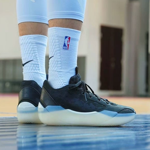 HF0371 耐克 001 39黑色男子低帮防滑耐磨篮球鞋 Jordan Nike Air