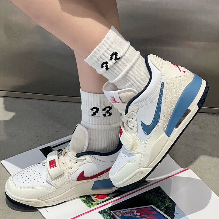 耐克/Nike Air Jordan 312 白蓝红女子运动复古篮球鞋 HM3709-141,运动鞋new,板鞋,淘宝优惠券,粉丝福利购,淘宝优惠卷
