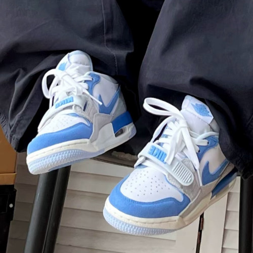 耐克/Nike Air Jordan Legacy 312 白蓝低帮复古篮球鞋CD7069-141