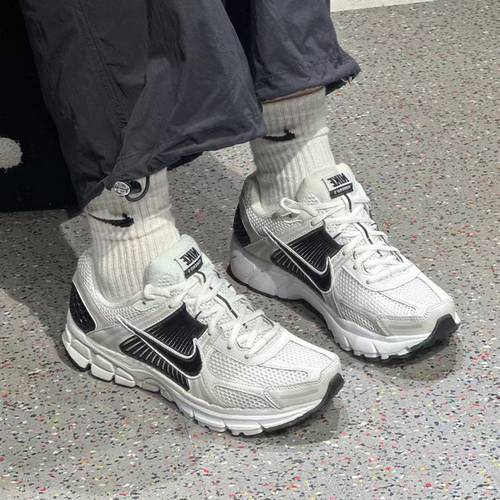 耐克/Nike Zoom Vomero 5 男款低帮复古舒适百搭老爹鞋FB9149-101