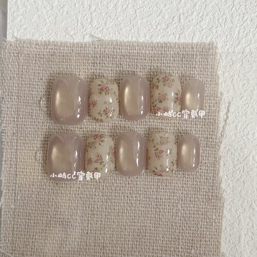 【实拍】碎花粉金猫眼穿戴甲纯手工韩女ins氛围感美甲贴片温柔