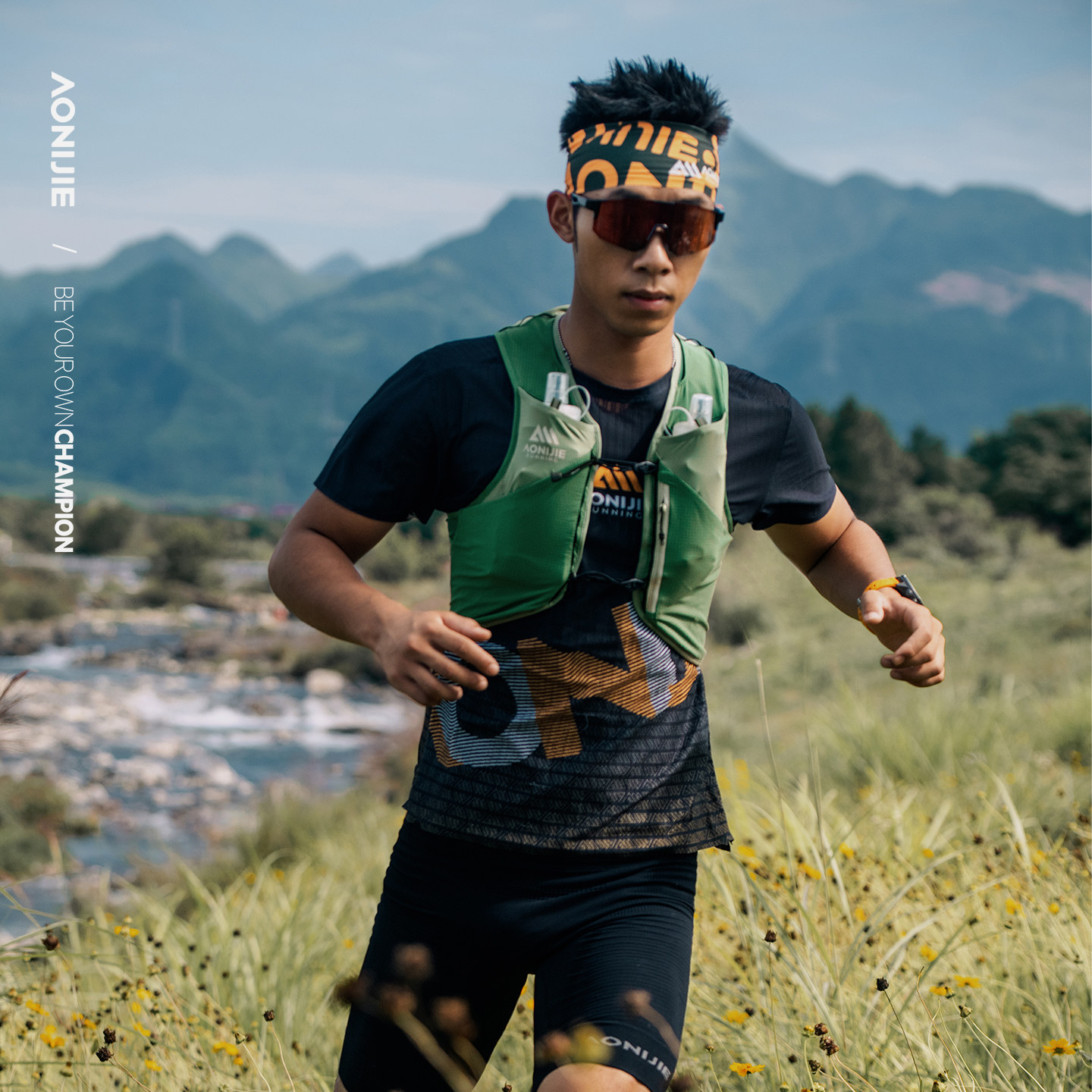 奥尼捷越野包UTBM联名款同款8L轻量化户外运动背包马拉松跑步骑行