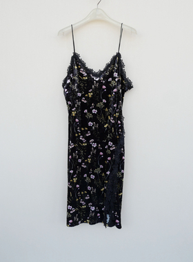 拉系SML正品清仓 女舒柔丝光绒花边到膝外搭吊带裙5A4232印花混色