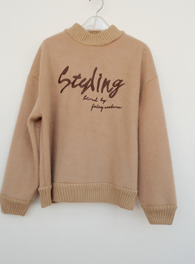 拉系列ML撤柜正品 女冬厚柔保暖圆领宽松刺绣毛衣绒衫5A9694驼色