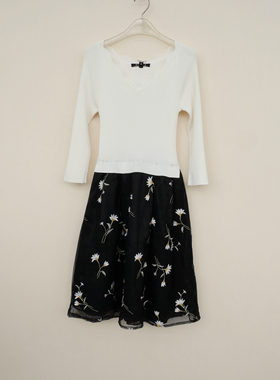 拉系SML正品清仓 女春秋修身针织网纱拼接七分袖连衣裙5A1586白色