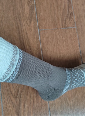 小蜜蜂中筒袜bombas  卡其类