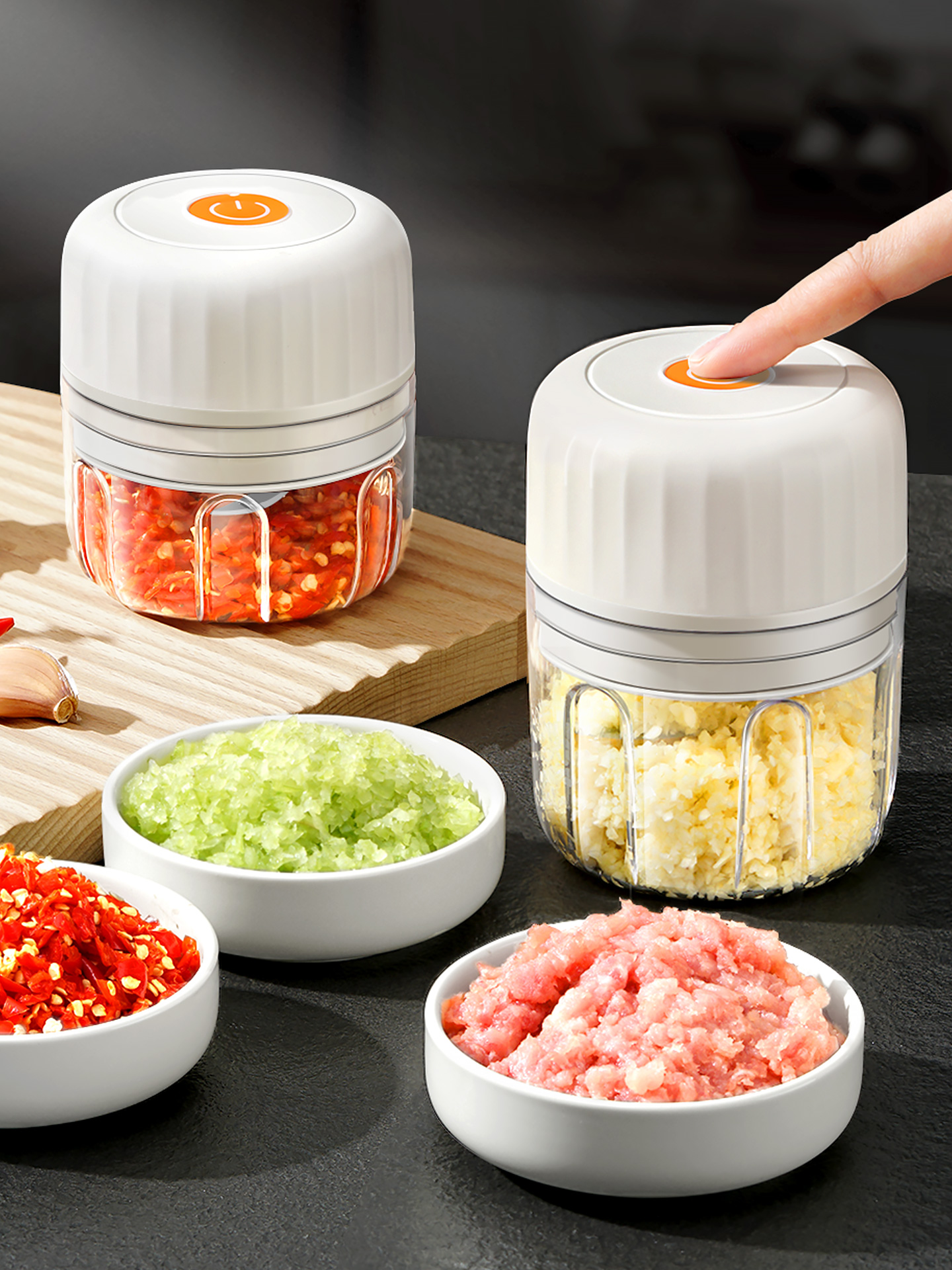 日本蒜泥神器电动捣蒜器家用无线打蒜搅碎机蒜末小型绞肉机粉碎器