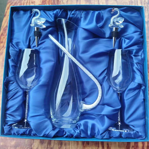 水晶钻石无铅刻字结婚礼物红酒杯