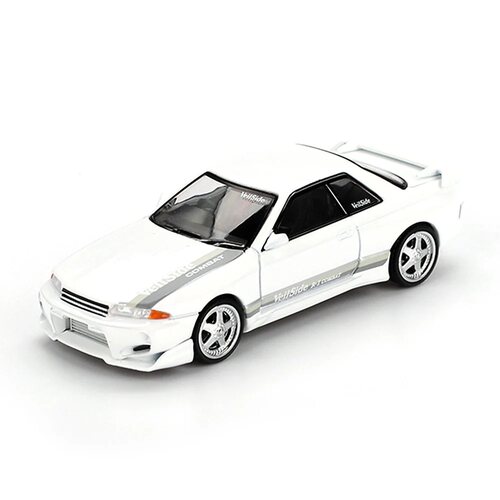 1/64 MINI GT日產Skyline GT-R R32 VeilSide Combat C-I右軚模型
