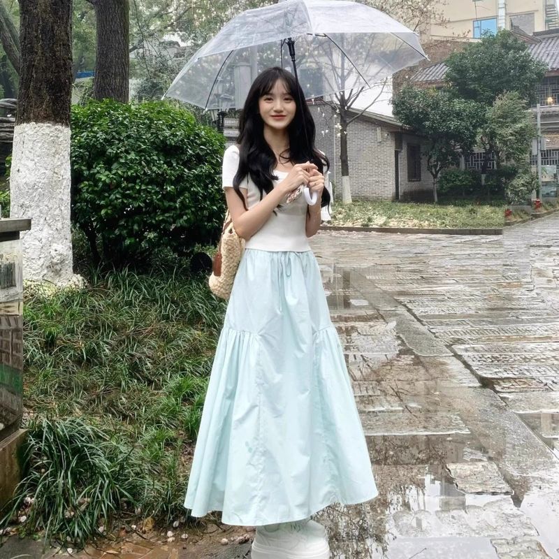薄荷绿色韩系半身裙女2025新款夏季小个子高腰a字设计感小众裙子图片