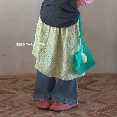 女童纯色洗白微喇牛仔裤