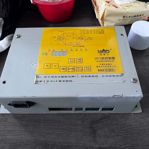 可维修奥的斯门机盒，核奥达立式卧式门机盒RCF1 B型C型VF门议价