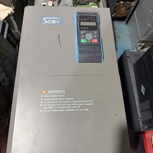 可维修SV600-454G/554P 变频器45kw 外观成