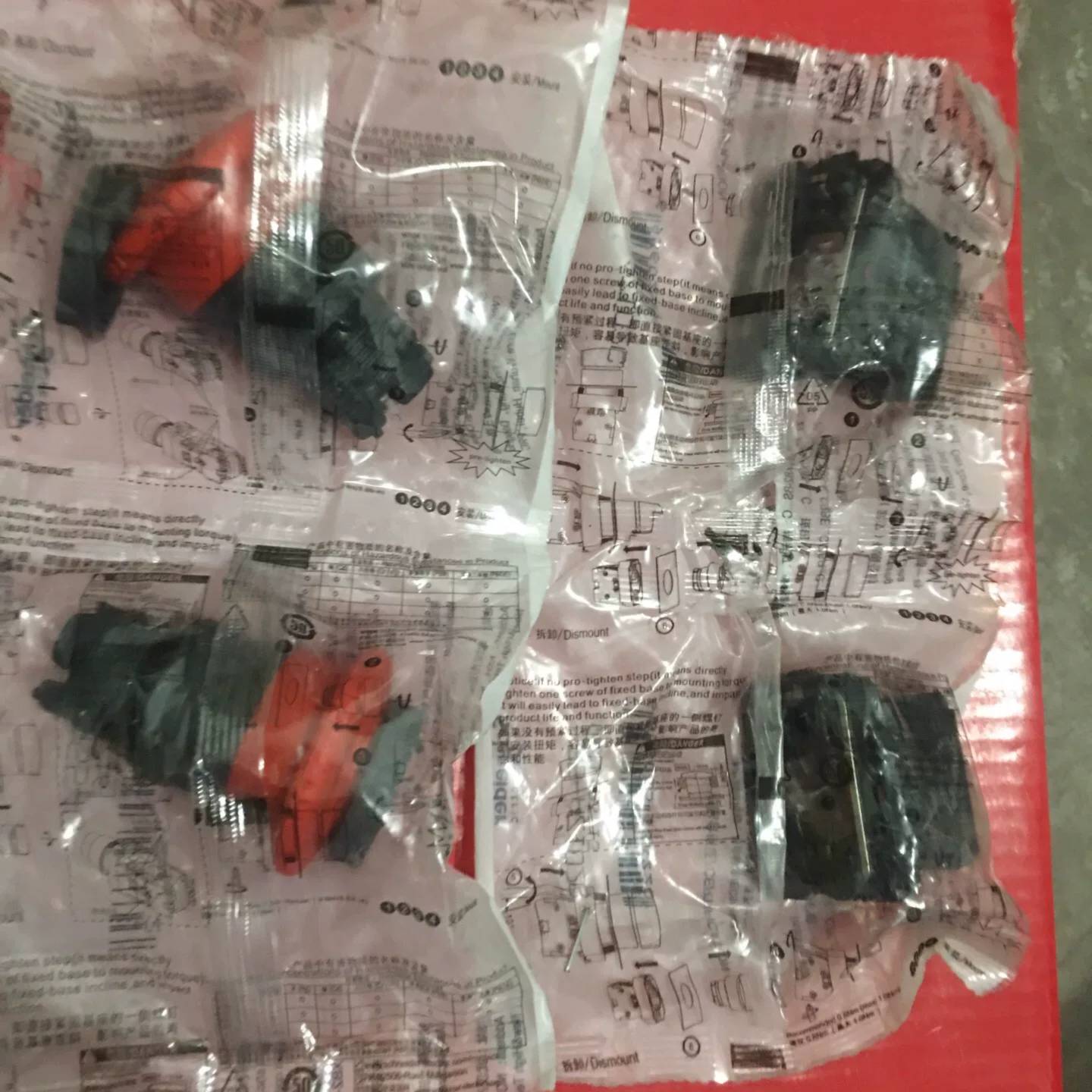 可维修急停按钮，型号ZB5-AS54C+ZB5-AZ102C