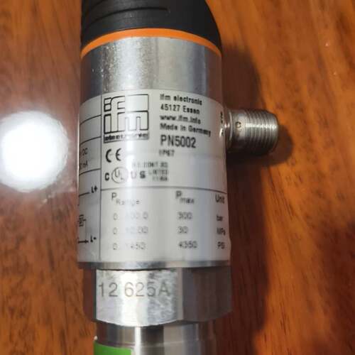 可维修IFM易福门压力传感器 ，正品，PN5002，，九成新，