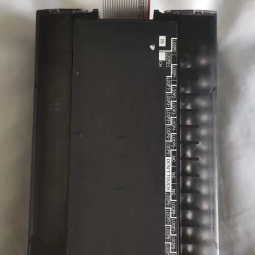 可维修CP1W-TS004温度模块，成色漂亮年份近的新如图如
