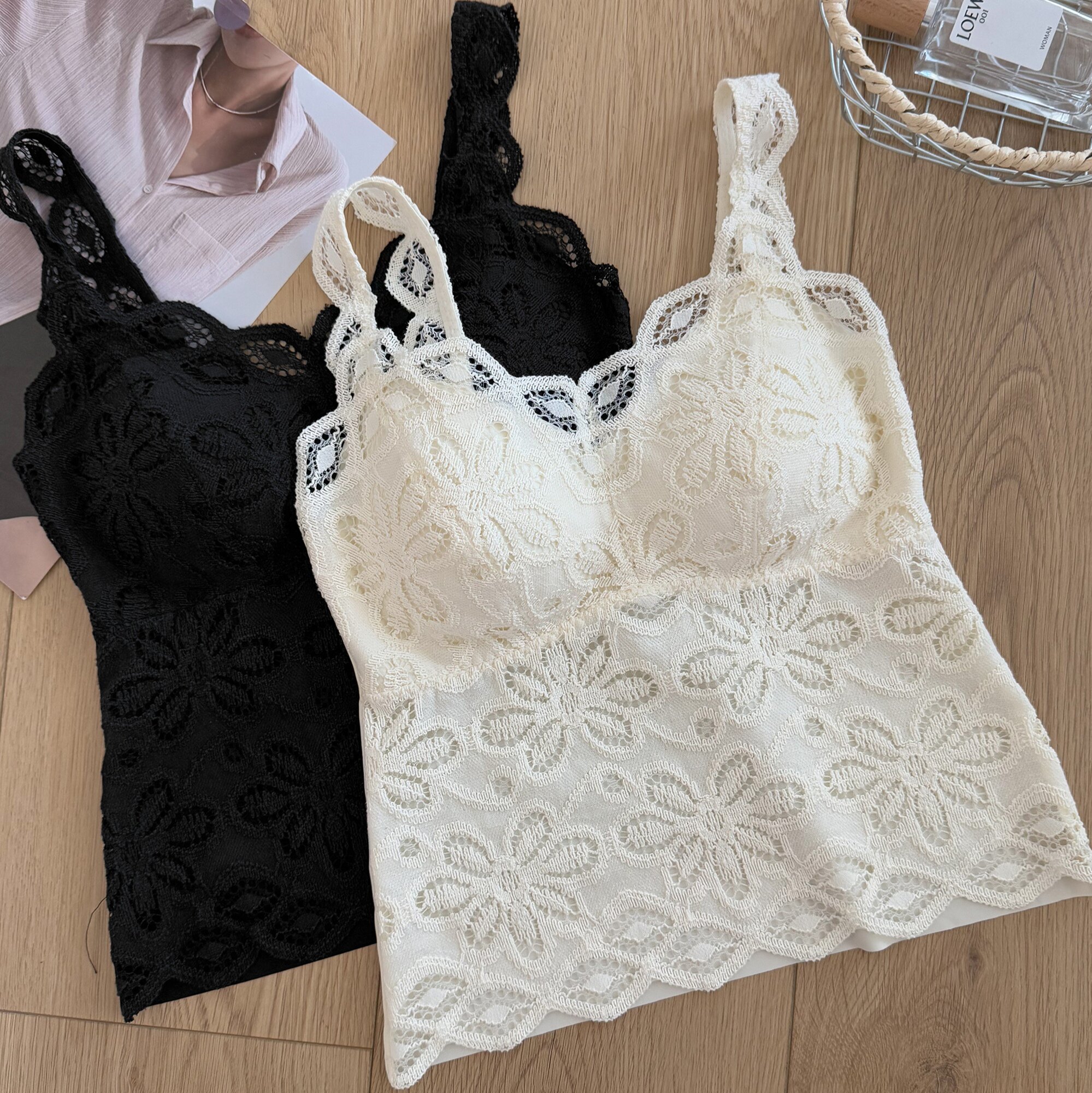 25秋冬季277娇柔勾花美背软糯蕾丝收副乳防下垂显瘦百搭背心内衣