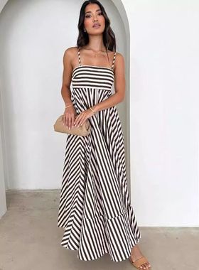 MoKie2024独立站欧美跨境夏季时尚印花露背吊带性感大摆高腰连衣