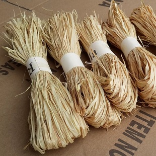 天然拉菲草填充物情人节伴手礼盒装饰铺垫编织绳草绳鲜花包装材料