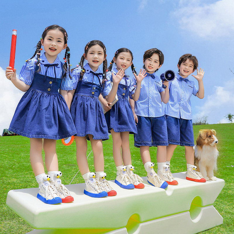 幼儿园啦啦队演出服港风运动会怀旧复古牛仔套装儿童班服夏季校服