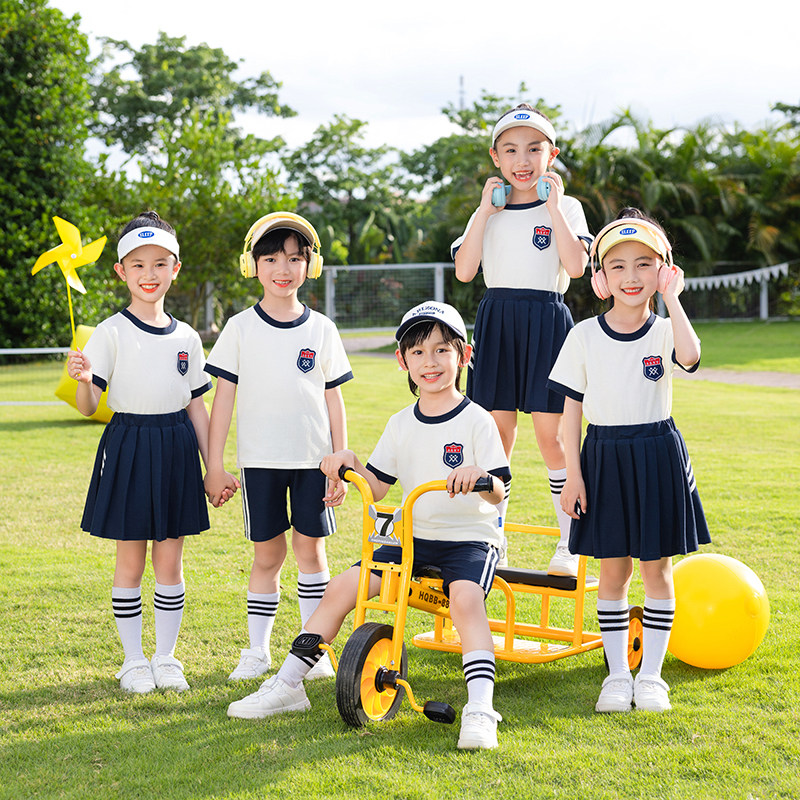 六一儿童演出服儿童运动会啦啦操班服小学生夏季短袖幼儿园表演服
