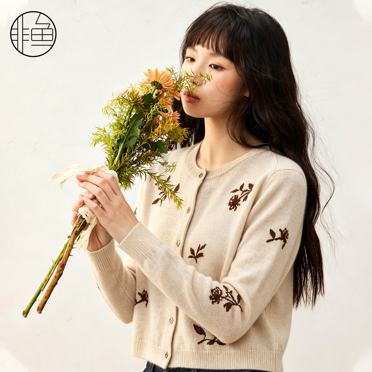 非鱼秋季复古花卉提花针织开衫女