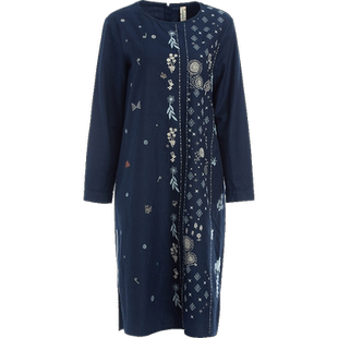 非鱼秋冬新款连衣裙原创设计女装套头刺绣裙子文艺复古A裙