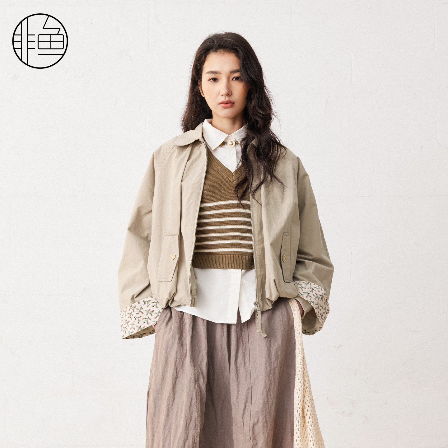 非鱼春季碎花拼接夹克女显瘦