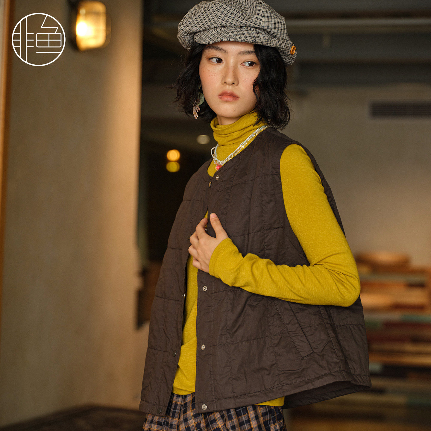 非鱼秋冬新款轻薄绗缝圆领马甲女