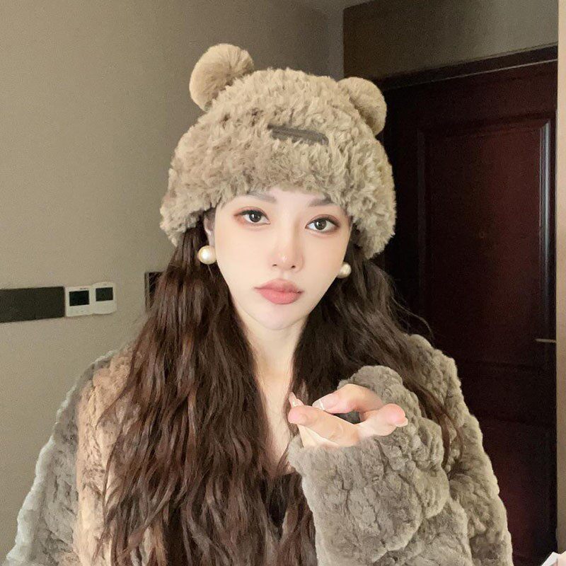 HONG KONG PURCHASING KOREAN VERSION OF CUTE EARS BEAR WOOL HAT WOMENS WINTER PLUSH WARM EAR PROTECTION KNIT HAT TIDE