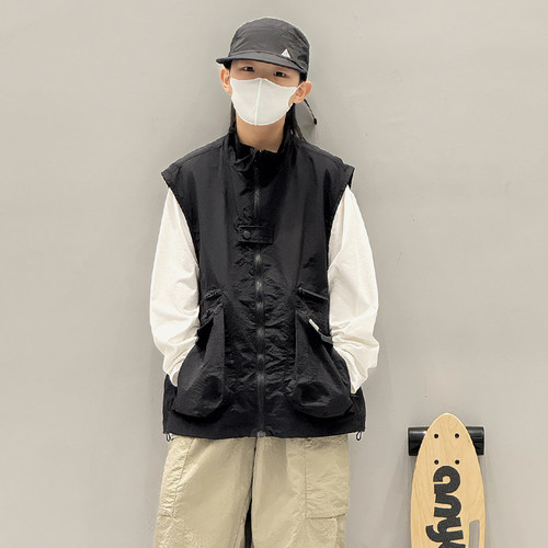 儿童马甲男童外套韩版坎肩春秋装2025新款潮帅气时髦男孩工装背心