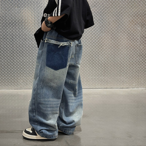 奶油布丁男童春季破洞牛仔裤