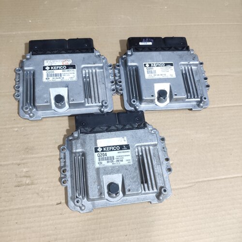 适用现代悦动瑞纳起亚K2福瑞迪发动机电脑板 39128-2B700-2B710