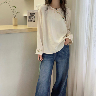 欧洲站2025冬装新款中式国风刺绣衬衫女长袖圆领米白色洋气上衣女