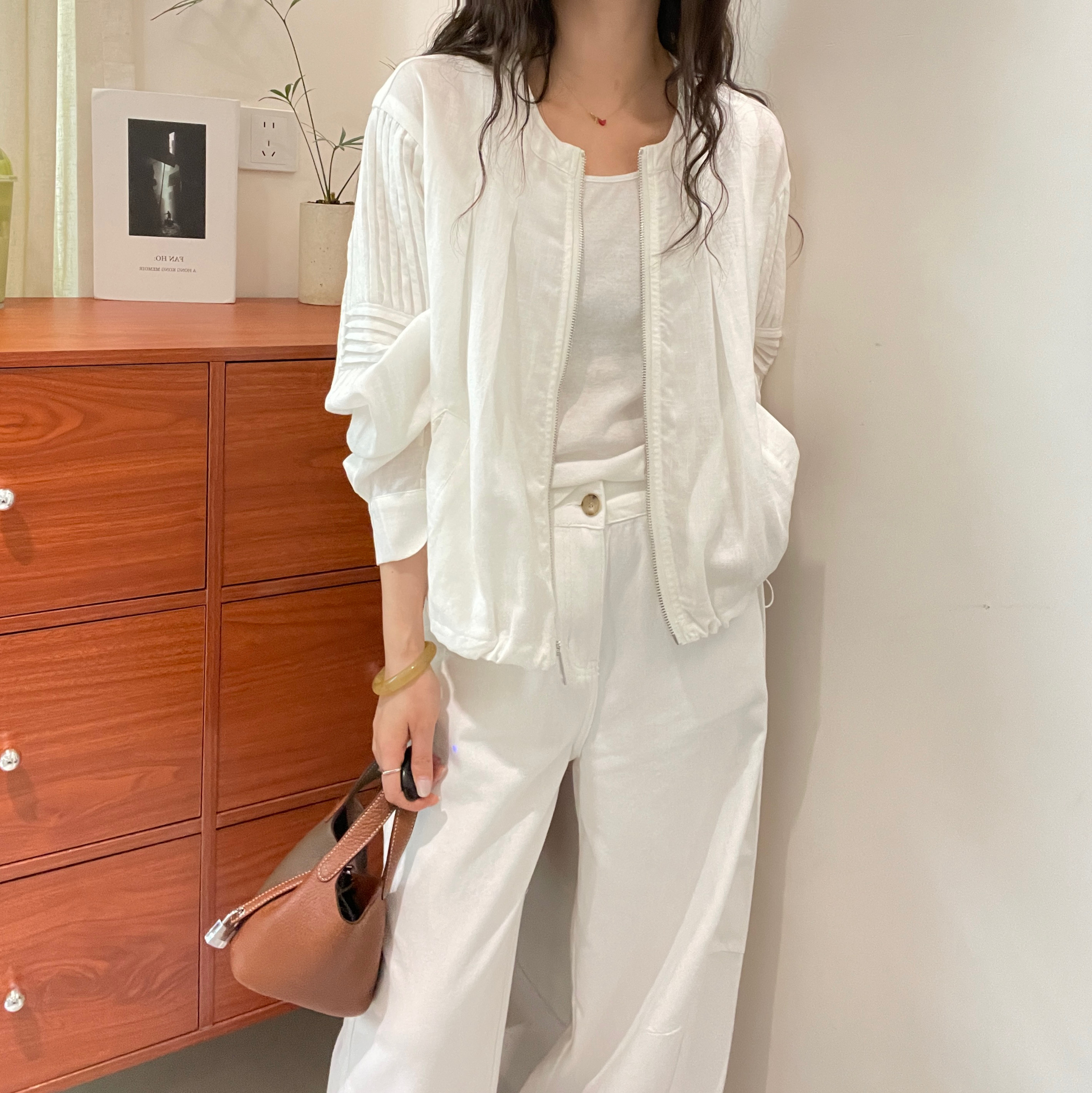 2026春款简约通勤休闲风圆领拉链亚麻短外套女百搭气质夹克上衣女