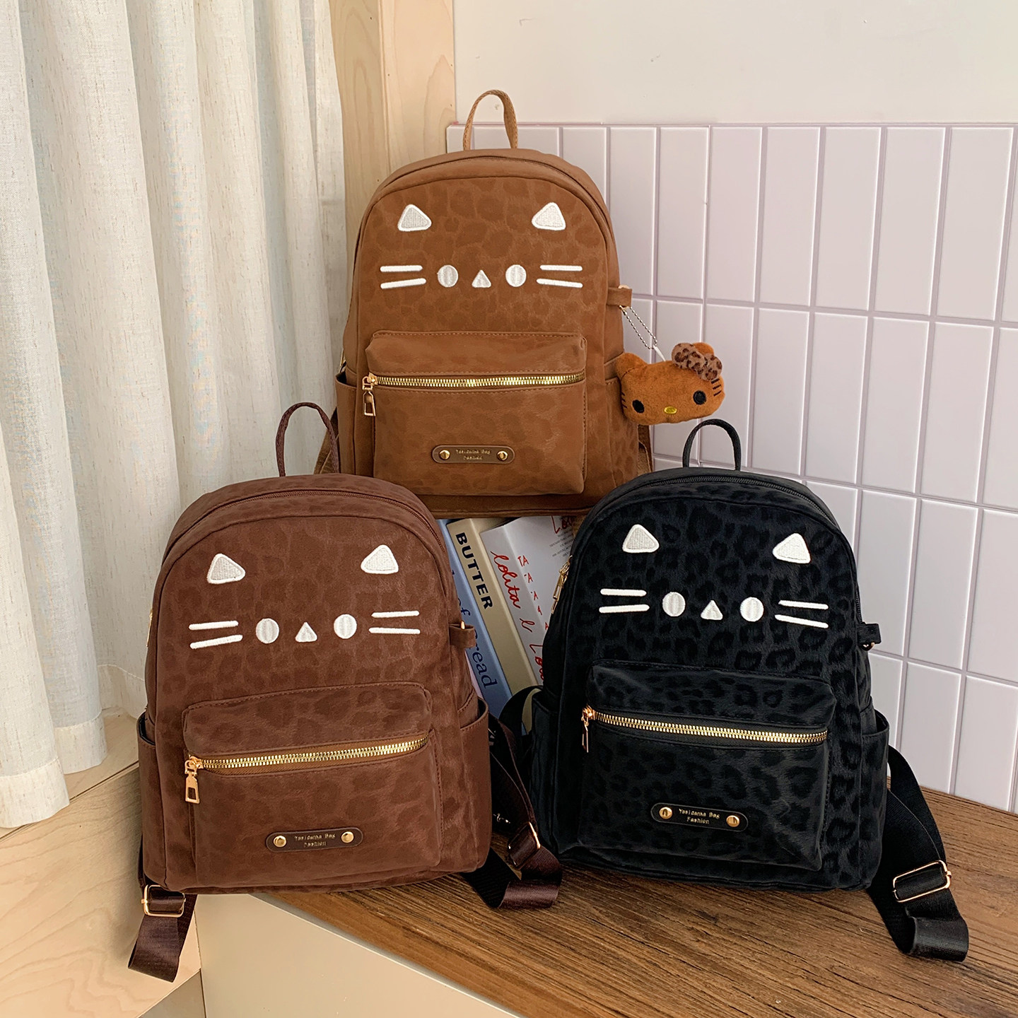 2026新款复古休闲猫咪出游上学卡通背包女孩高颜值校园软妹书包