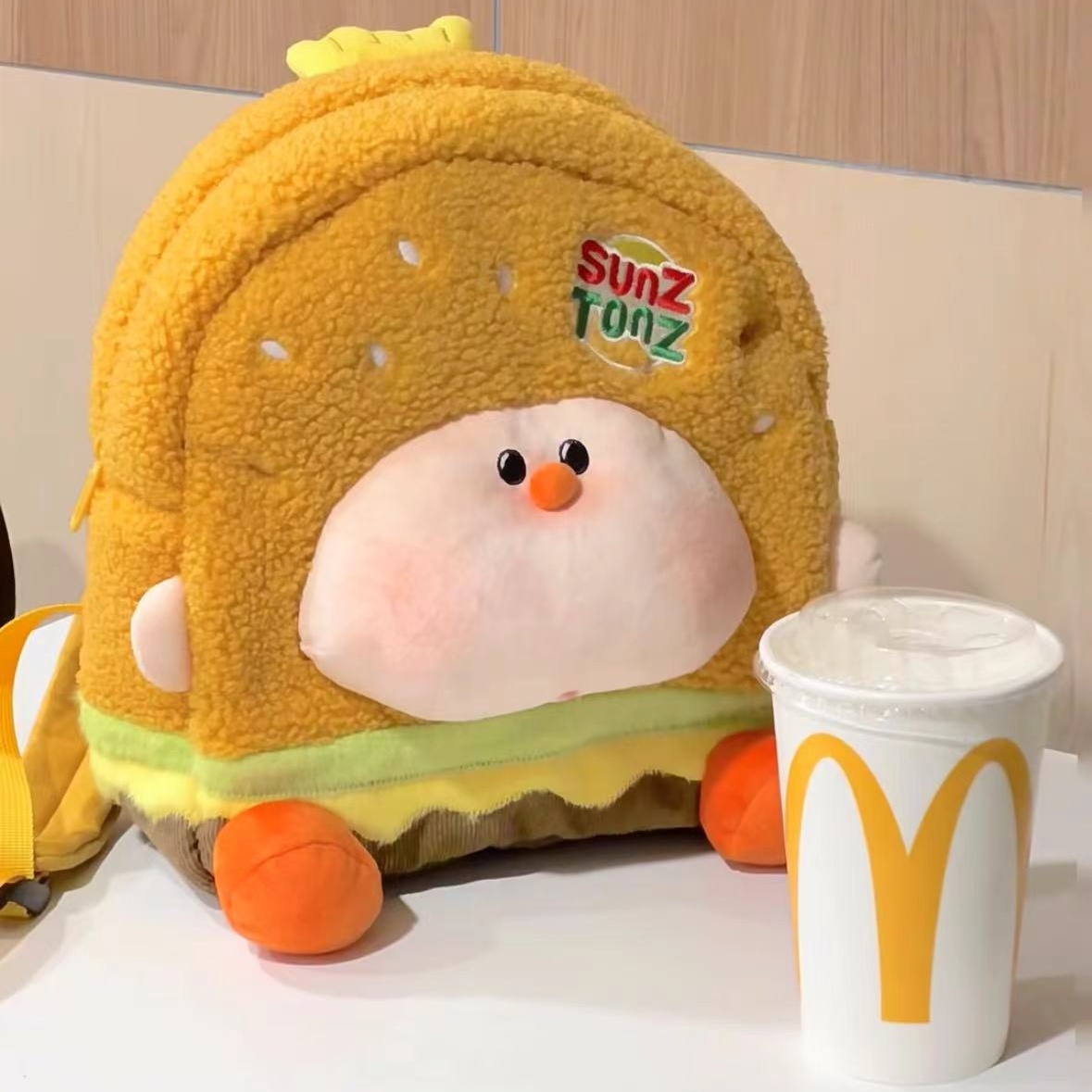 毛绒双肩包男女童3岁迷你小书包