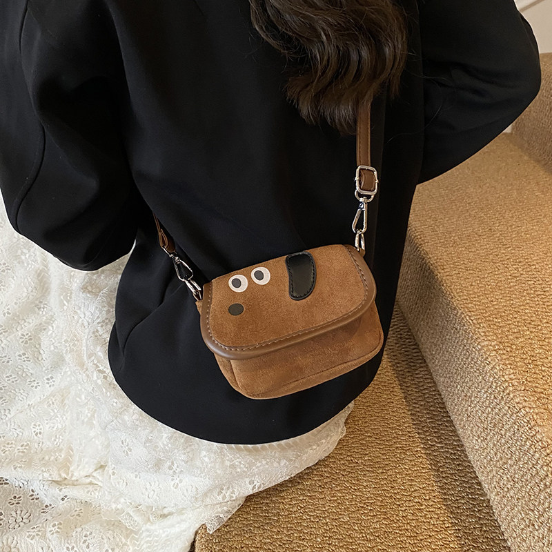 儿童包秋冬新款复古可爱磨砂狗狗造型小方包亲子斜挎出游包迷你包,玩具/童车/益智/积木/模型,斜挎包/拎包/腰包,淘宝优惠券,粉丝福利购,淘宝优惠卷