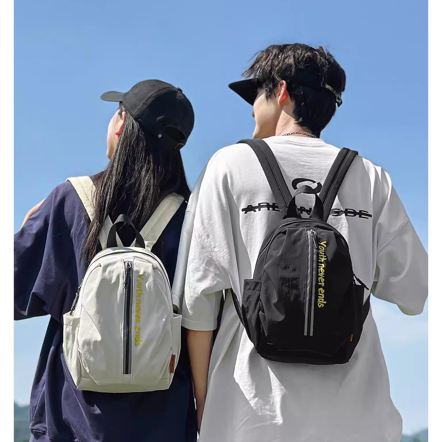 休闲户外迷你男女生双肩包