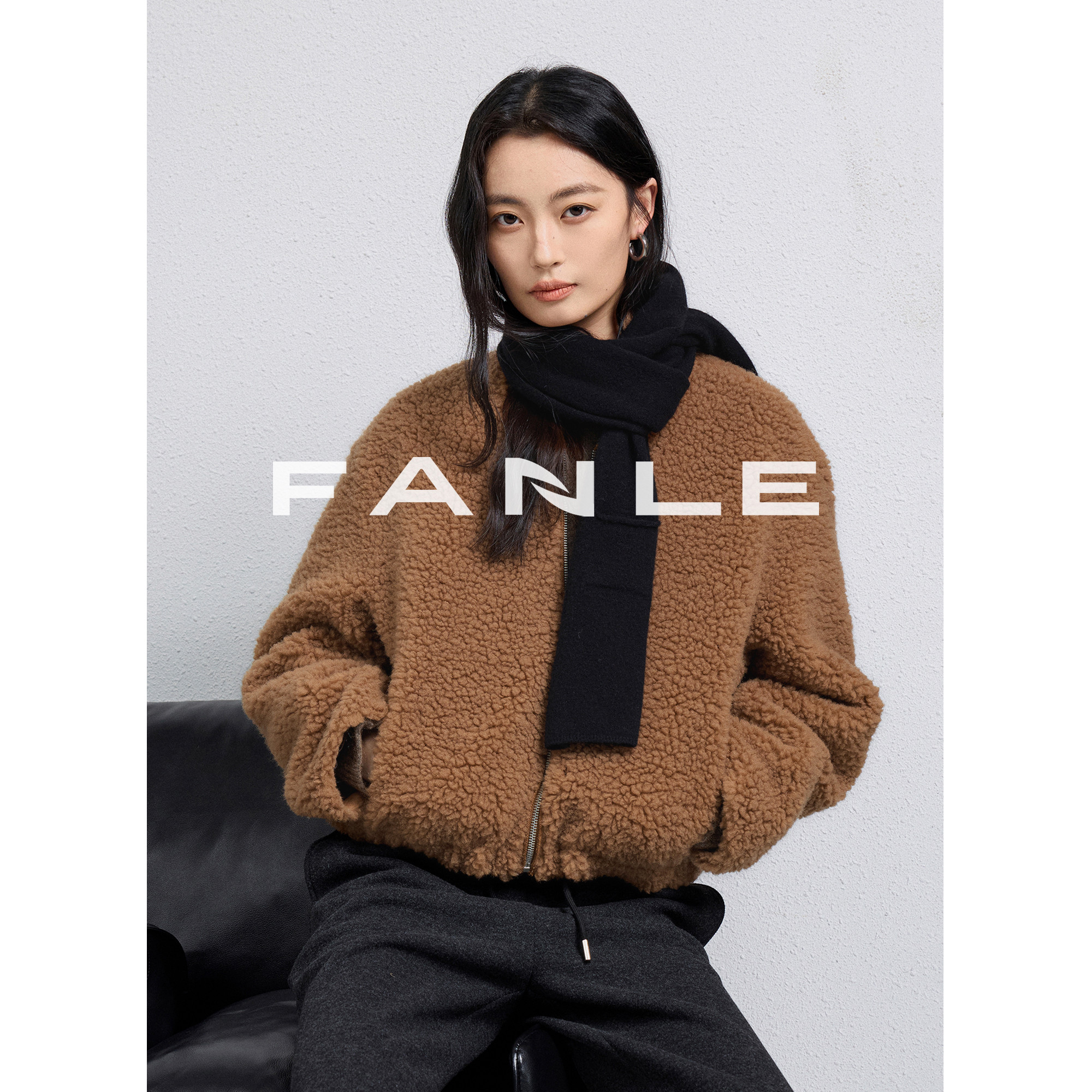 FANLE STUDIOS进口细织卷卷毛无领拉链休闲短款皮草外套短夹克女