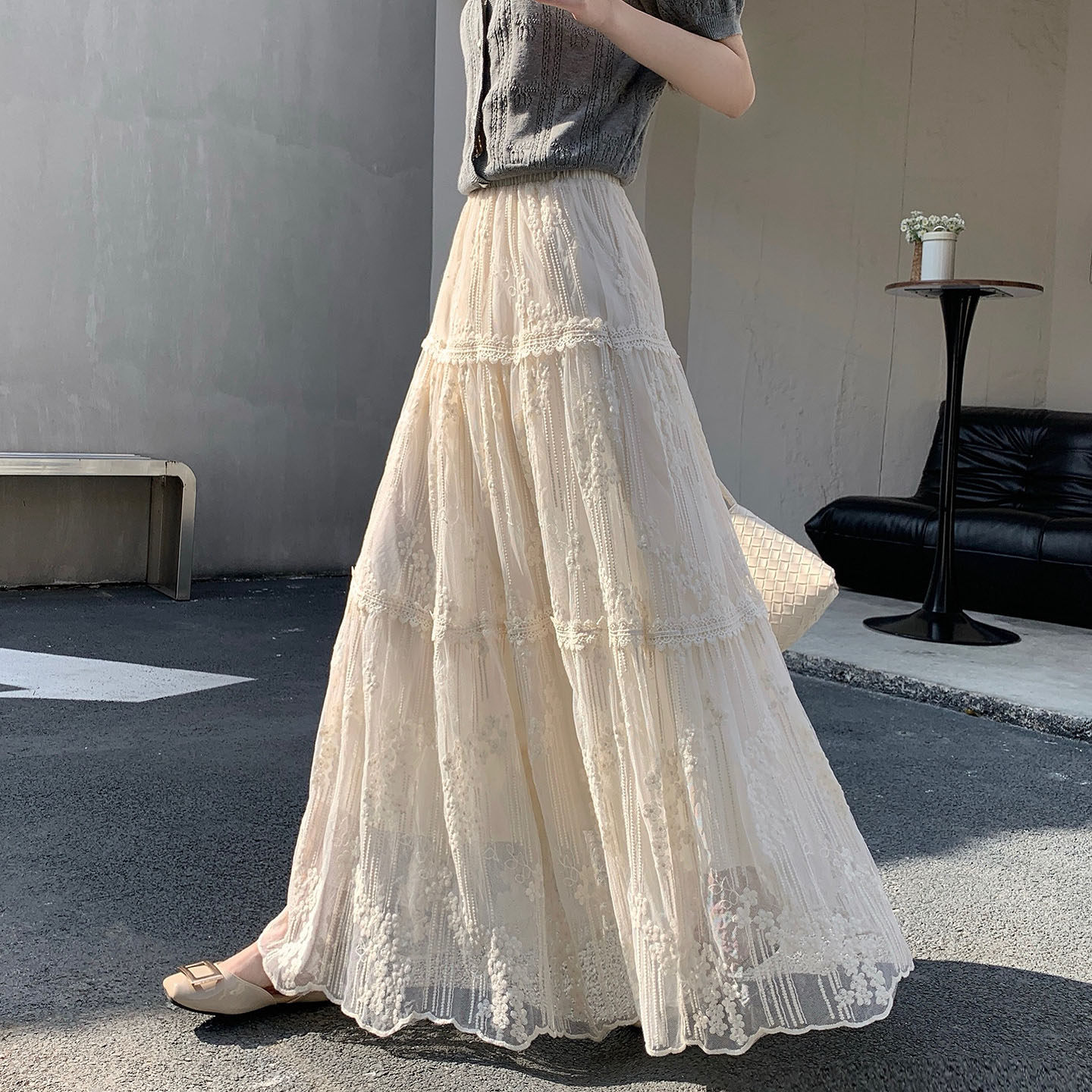 法式浪漫风重工刺绣网纱半身裙女2026春夏百搭显瘦蕾丝a字长裙子