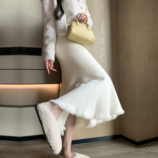 包臀裙女半身裙秋冬2025新款 加厚a字一步裙流苏针织裙子 气质修身